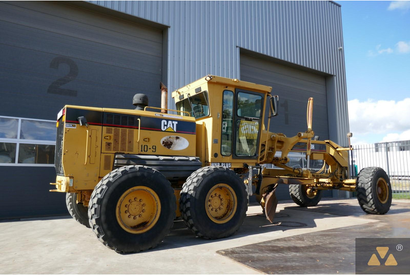 Caterpillar 143H - آلة تسوية الأرض: صور 5 Caterpillar 143H - آلة تسوية الأرض: صور 5