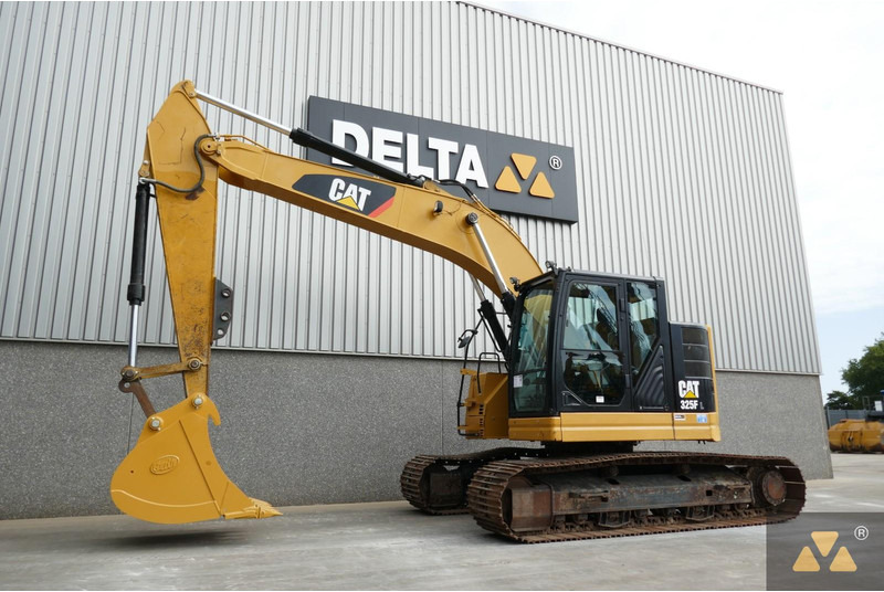 Caterpillar 325F LCR - حفارات زحافة: صور 3 Caterpillar 325F LCR - حفارات زحافة: صور 3