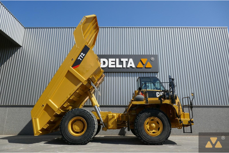 Caterpillar 772 - شاحنة قلابة للمحاجر: صور 2 Caterpillar 772 - شاحنة قلابة للمحاجر: صور 2