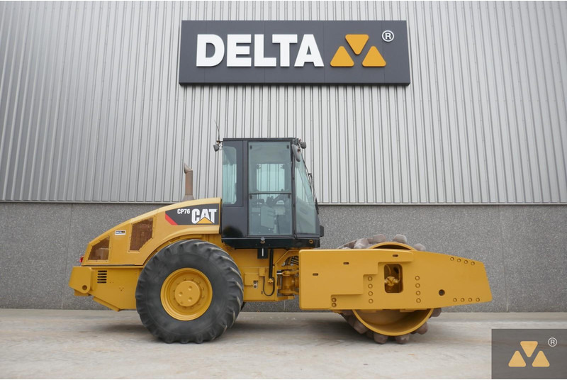 Caterpillar CP76 - مدحلة: صور 2 Caterpillar CP76 - مدحلة: صور 2