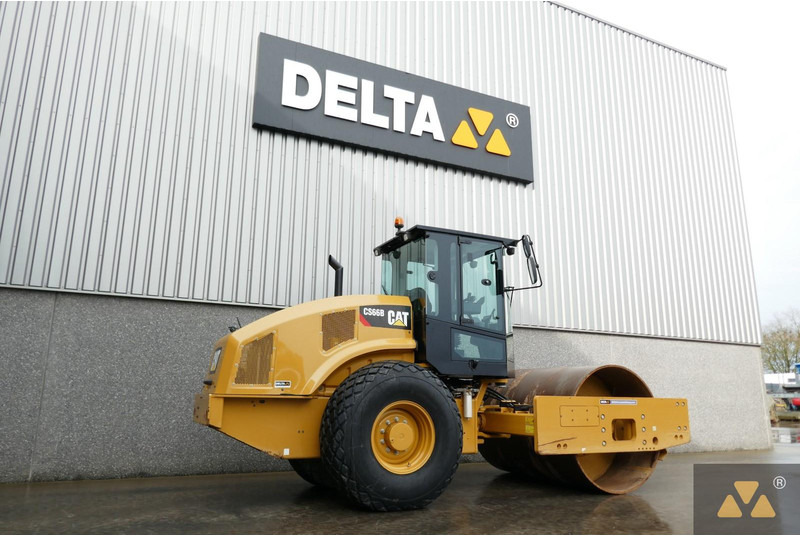 Caterpillar CS66B - مدحلة: صور 5 Caterpillar CS66B - مدحلة: صور 5