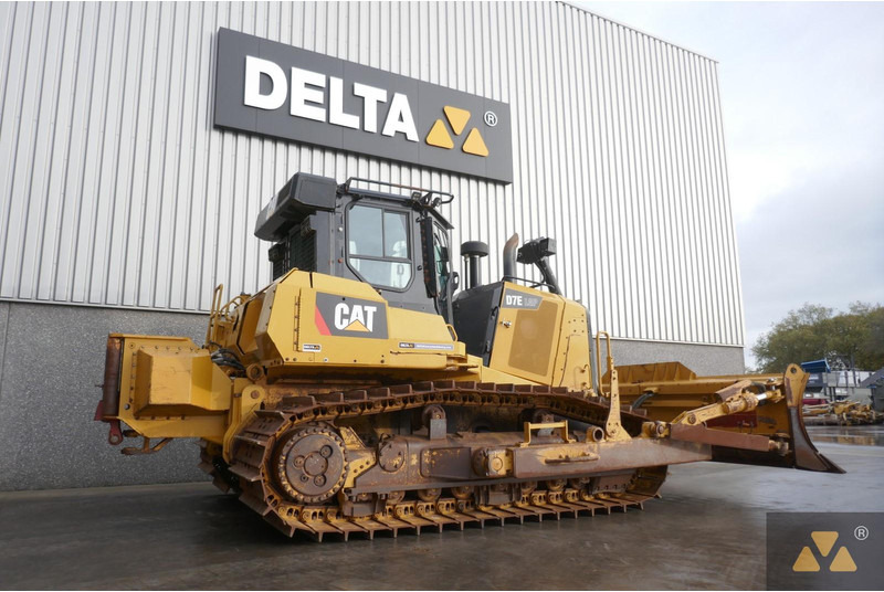 Caterpillar D7E LGP - بلدوزر: صور 5 Caterpillar D7E LGP - بلدوزر: صور 5