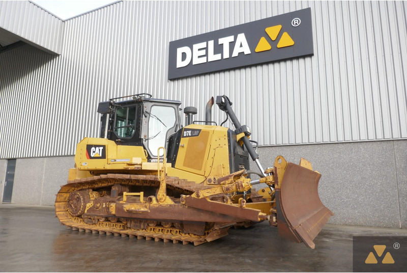 Caterpillar D7E LGP - بلدوزر: صور 3 Caterpillar D7E LGP - بلدوزر: صور 3