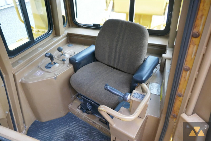 Caterpillar D8N إيجار Caterpillar D8N: صور 7 Caterpillar D8N إيجار Caterpillar D8N: صور 7