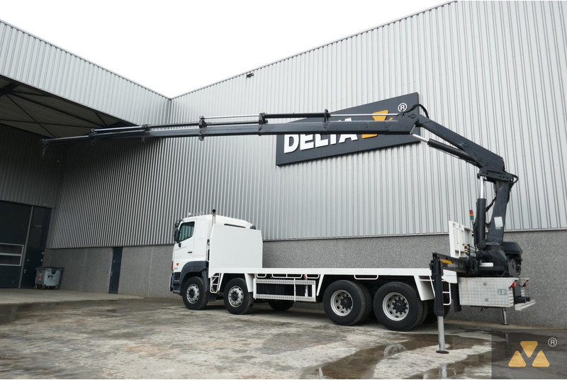 شاحنة كرين Hino 700FY crane: صور 8 شاحنة كرين Hino 700FY crane: صور 8