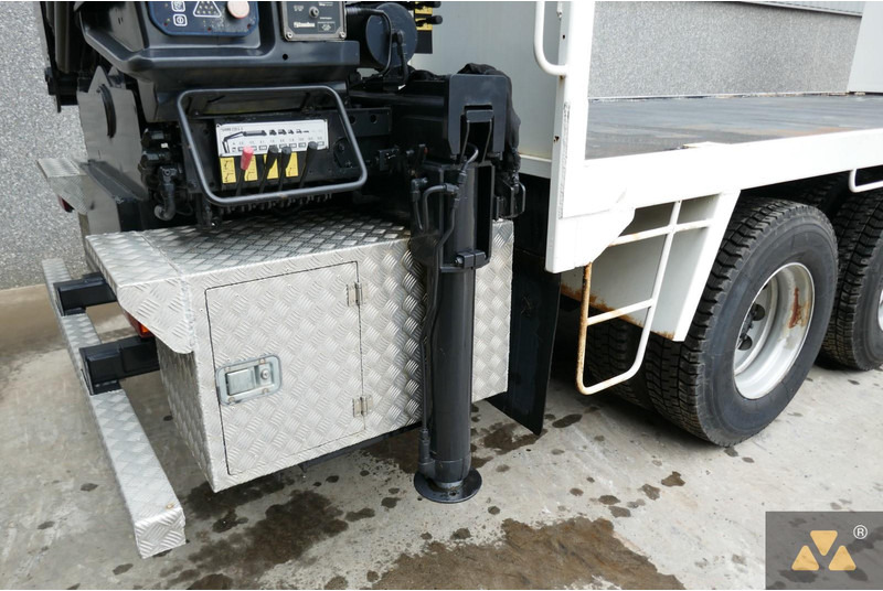 شاحنة كرين Hino 700FY crane: صور 14 شاحنة كرين Hino 700FY crane: صور 14