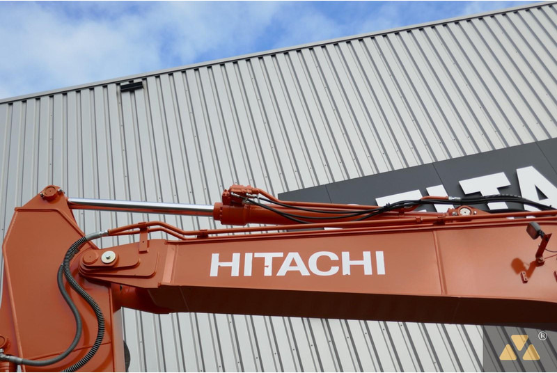 حفارات زحافة Hitachi ZX210LC-7: صور 16