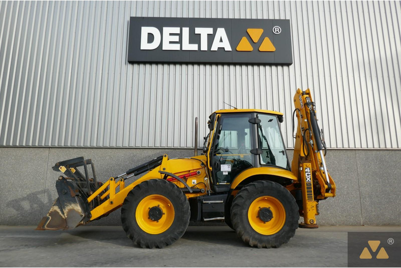 JCB 4CX PRO - حفار متعدد الاستخدام: صور 1 JCB 4CX PRO - حفار متعدد الاستخدام: صور 1