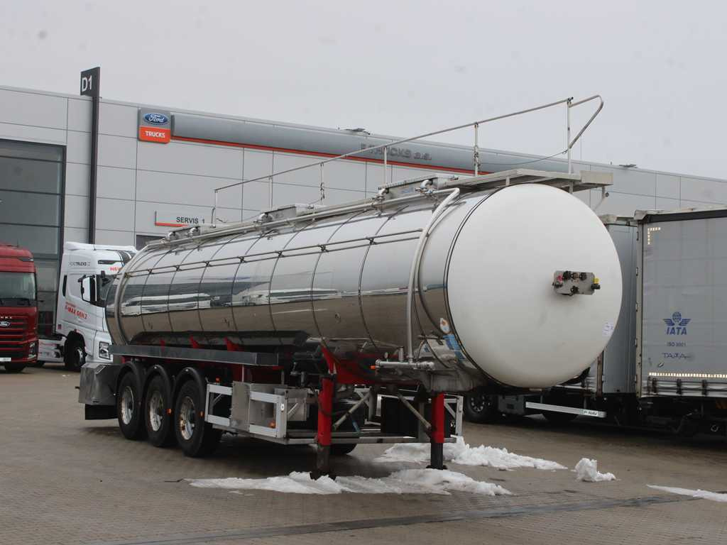 Feldbinder TSA, LIFT AXLE, 32 m³ - نصف مقطورة صهريج: صور 3 Feldbinder TSA, LIFT AXLE, 32 m³ - نصف مقطورة صهريج: صور 3