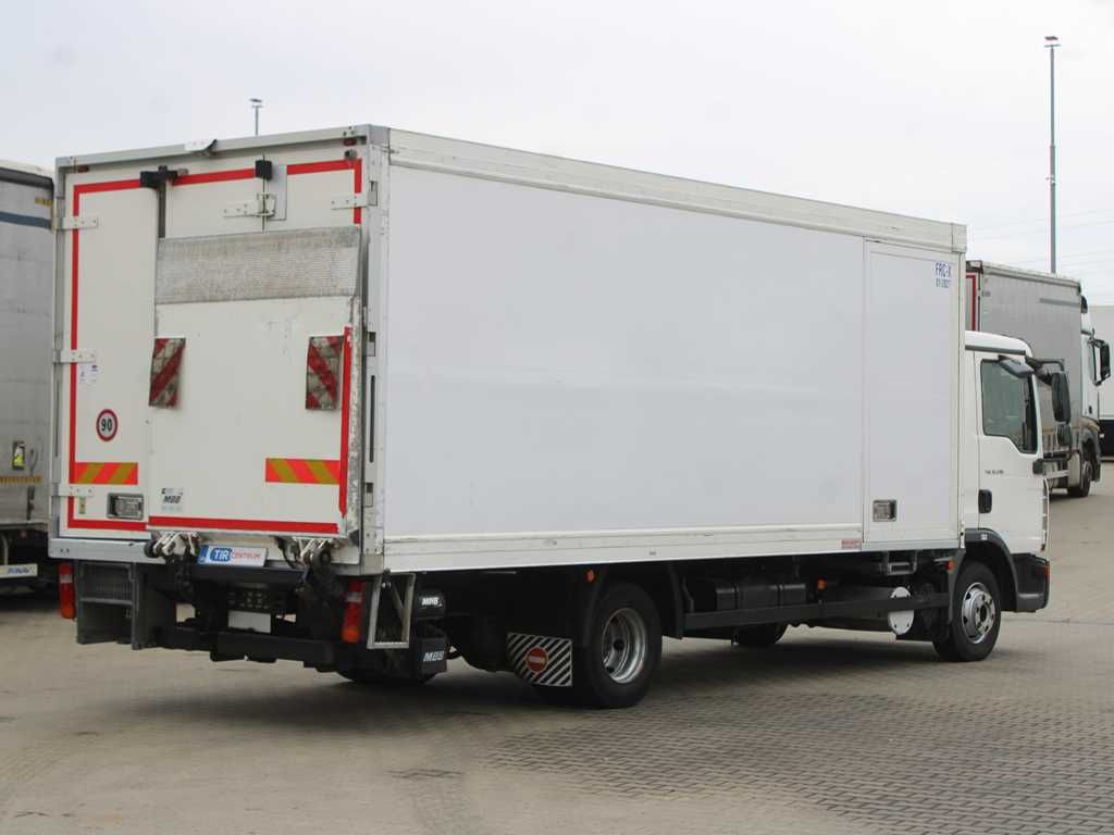 MAN TGL 12.210, TAIL LIFT, CARRIER SUPRA 850Mt - مبردة شاحنة: صور 3 MAN TGL 12.210, TAIL LIFT, CARRIER SUPRA 850Mt - مبردة شاحنة: صور 3