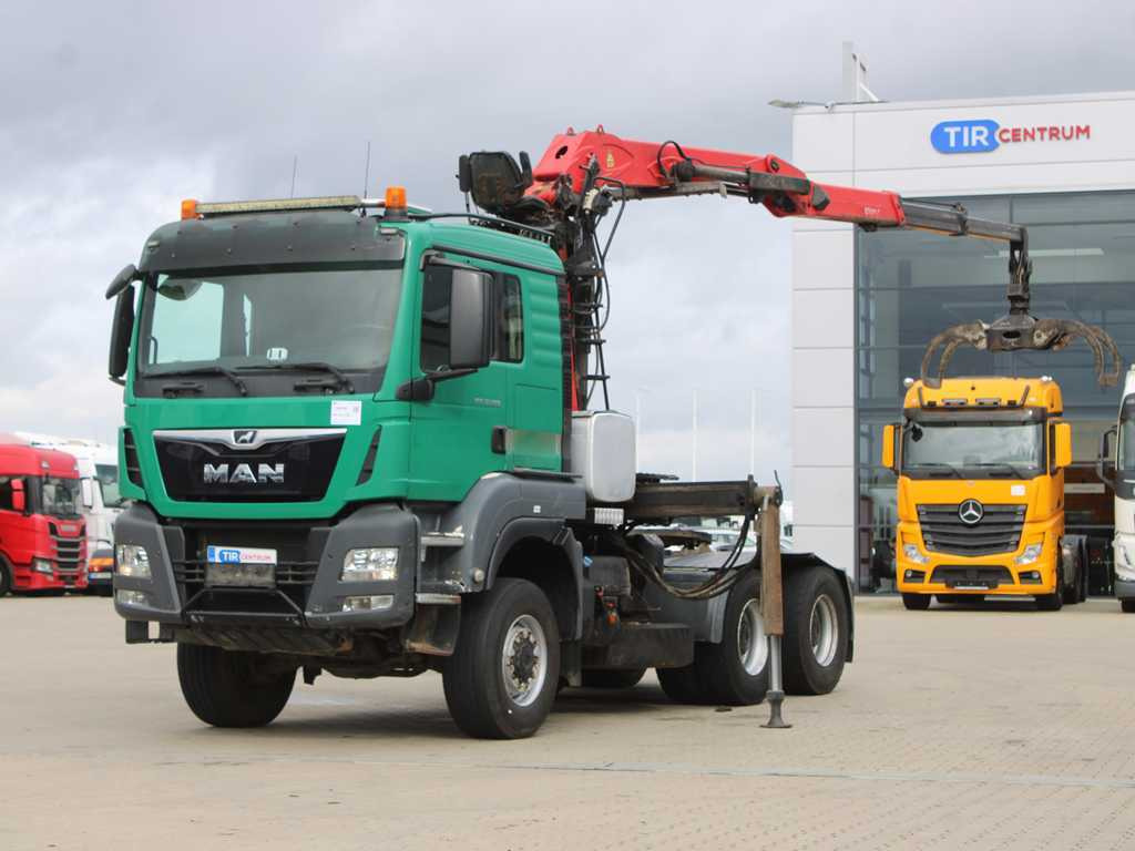 MAN TGS 33.500, 6X6, EURO 6, RETARDER, PALFINGER HYDRAULIC ARM Q170Z96 - شاحنة جرار: صور 1 MAN TGS 33.500, 6X6, EURO 6, RETARDER, PALFINGER HYDRAULIC ARM Q170Z96 - شاحنة جرار: صور 1