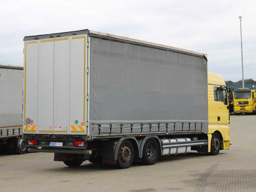 MAN TGX 24.440, EURO 5EEV, 6X2, AIR SUSPENSION - شاحنة ستارة: صور 4 MAN TGX 24.440, EURO 5EEV, 6X2, AIR SUSPENSION - شاحنة ستارة: صور 4