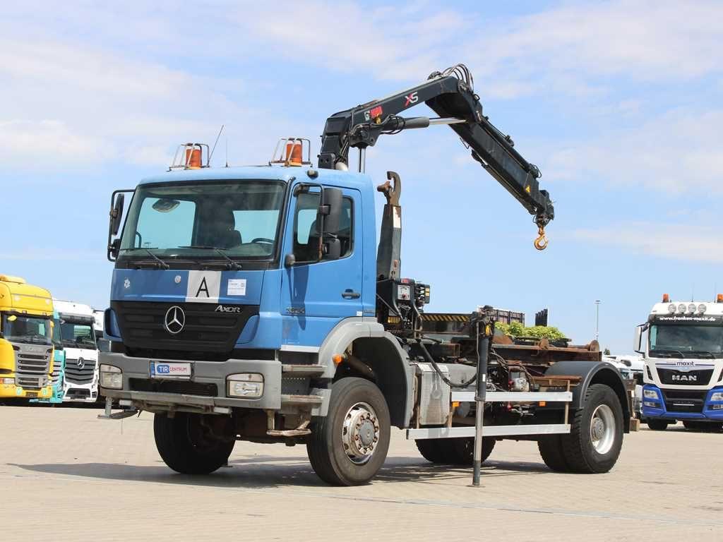 Mercedes-Benz AXOR 1824, CRANE HIAB 099B-3 DUO, 4x4 - شاحنة ذات الخطاف, شاحنة كرين: صور 1 Mercedes-Benz AXOR 1824, CRANE HIAB 099B-3 DUO, 4x4 - شاحنة ذات الخطاف, شاحنة كرين: صور 1