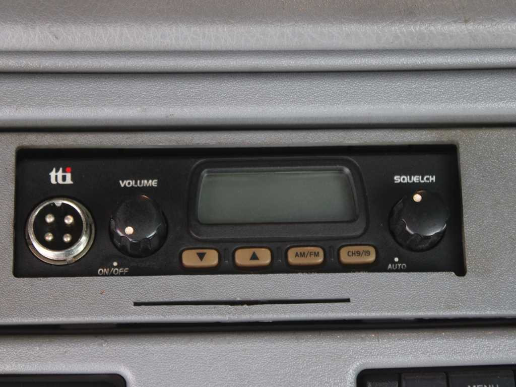 Mercedes-Benz Actros 1844, LOWDECK, EURO 5, MP3 إيجار Mercedes-Benz Actros 1844, LOWDECK, EURO 5, MP3: صور 13