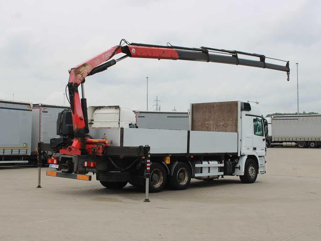 Mercedes-Benz Actros 2644, 6X4, EURO 4, CRANE FASSI F210 - شاحنة كرين: صور 3 Mercedes-Benz Actros 2644, 6X4, EURO 4, CRANE FASSI F210 - شاحنة كرين: صور 3