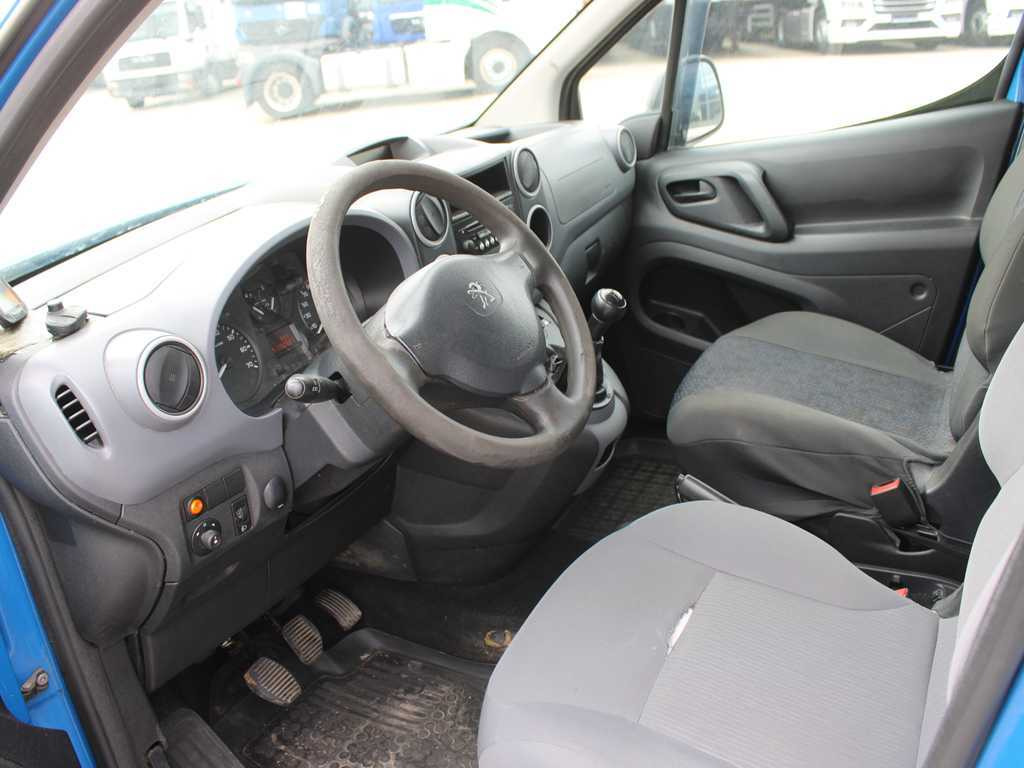 Peugeot PEUGEOT PARTNER, 4X4, CARRIER NEOS 100 إيجار Peugeot PEUGEOT PARTNER, 4X4, CARRIER NEOS 100: صور 8