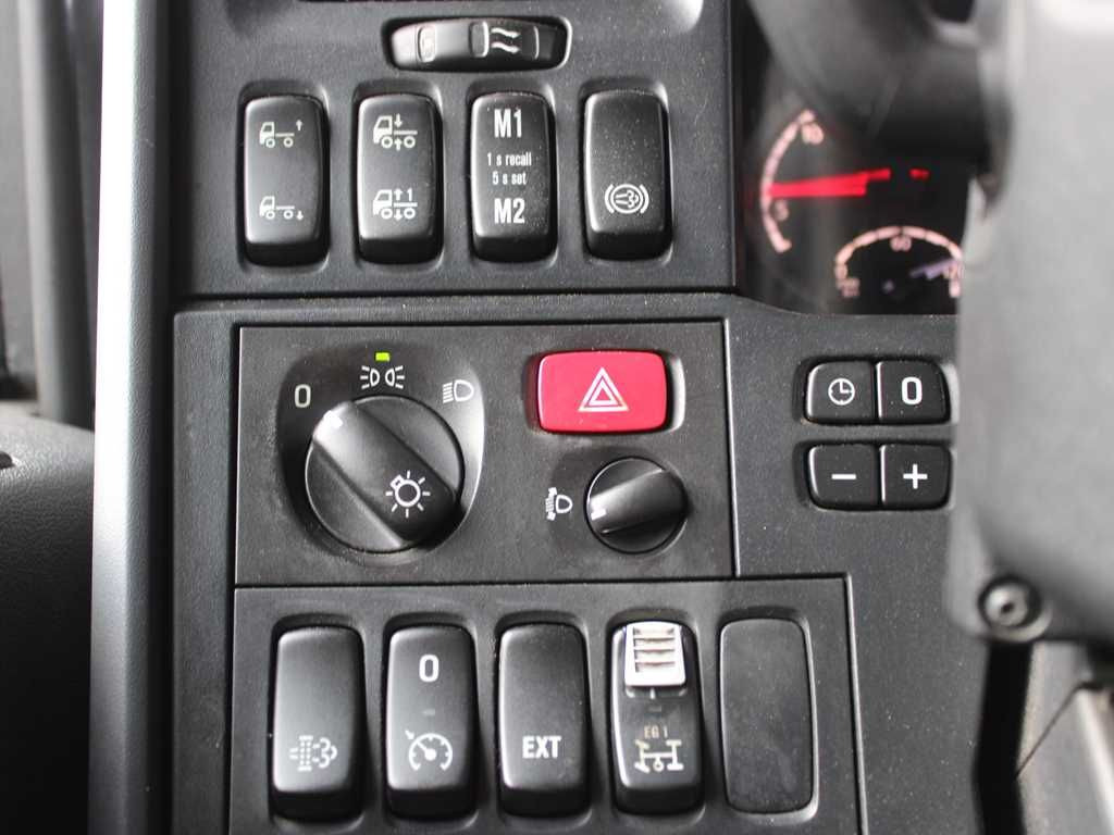 شاحنة كرين Scania R490, 6X4, EURO 6, PALFINGER EPSILON M13Z91: صور 13