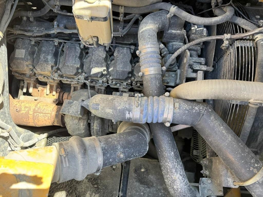 شاحنة قلابة صغيرة Komatsu HD405-7: صور 21