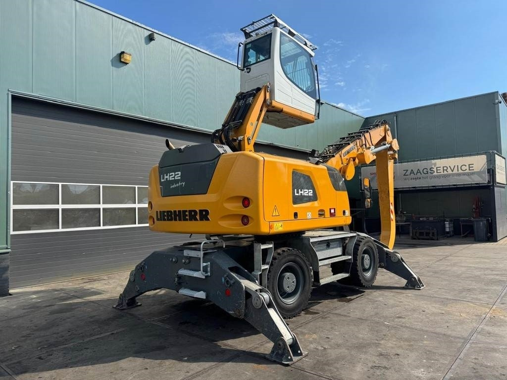 Liebherr LH 22 M - حفارة النقل والشحن: صور 4 Liebherr LH 22 M - حفارة النقل والشحن: صور 4