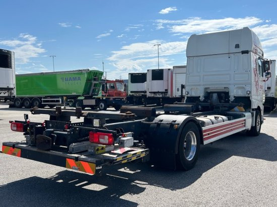 DAF XF 480 FA BDF SSC Euro 6, Bär Cargolift Falt, Retarder - شاحنات الحاويات / جسم علوي قابل للتغيير شاحنة: صور 3 DAF XF 480 FA BDF SSC Euro 6, Bär Cargolift Falt, Retarder - شاحنات الحاويات / جسم علوي قابل للتغيير شاحنة: صور 3