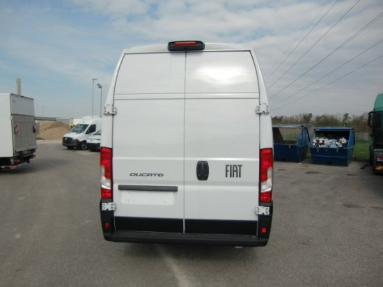 Fiat Ducato MAXI L4H3 140Ps, Klima, Rückfahrkamera, - فان: صور 5 Fiat Ducato MAXI L4H3 140Ps, Klima, Rückfahrkamera, - فان: صور 5