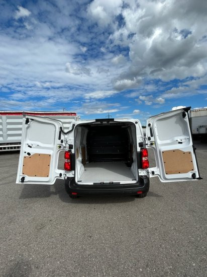 فان Fiat Scudo (L2) M BlueDHi 120 6-Gang inkl. NOVA: صور 8