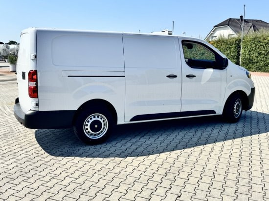 Fiat Scudo M BlueDHi 120 6-Gang - فان: صور 4 Fiat Scudo M BlueDHi 120 6-Gang - فان: صور 4