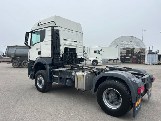 MAN TGS 18.470 4x4, Retarder, Kipphydraulik, Allrad - شاحنة جرار: صور 5 MAN TGS 18.470 4x4, Retarder, Kipphydraulik, Allrad - شاحنة جرار: صور 5