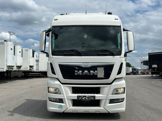 MAN TGX 18.440 XXL Low Deck, Retarder, Standklima, Euro 6, - شاحنة جرار: صور 2 MAN TGX 18.440 XXL Low Deck, Retarder, Standklima, Euro 6, - شاحنة جرار: صور 2