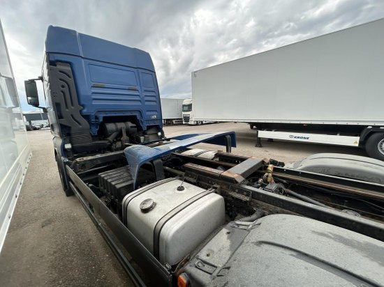 MAN TGX 26.440 XLX 6x2 Liftachse, Euro 6, Retarder, Motorschaden engine damage! - شاحنات الحاويات / جسم علوي قابل للتغيير شاحنة: صور 5 MAN TGX 26.440 XLX 6x2 Liftachse, Euro 6, Retarder, Motorschaden engine damage! - شاحنات الحاويات / جسم علوي قابل للتغيير شاحنة: صور 5