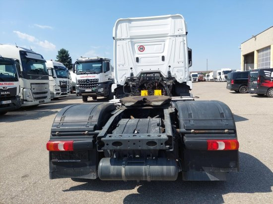 Mercedes-Benz Actros 1840, MP4 - شاحنة جرار: صور 5 Mercedes-Benz Actros 1840, MP4 - شاحنة جرار: صور 5