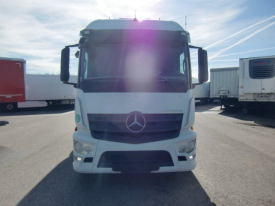 Mercedes-Benz Actros 1845, MP4 - شاحنة جرار: صور 2 Mercedes-Benz Actros 1845, MP4 - شاحنة جرار: صور 2