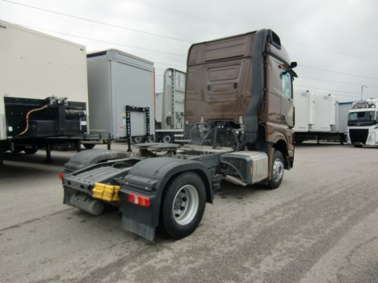 Mercedes-Benz Actros 1848 Gigaspace, Retarder, Standklima Retarder, Mirrow Cam, mehrere Einheiten - شاحنة جرار: صور 4 Mercedes-Benz Actros 1848 Gigaspace, Retarder, Standklima Retarder, Mirrow Cam, mehrere Einheiten - شاحنة جرار: صور 4