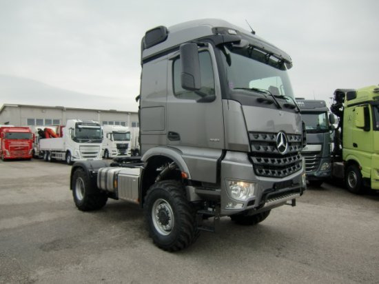 Mercedes-Benz Arocs 1851 EURO6 Agromover Hochdach - شاحنة جرار: صور 3 Mercedes-Benz Arocs 1851 EURO6 Agromover Hochdach - شاحنة جرار: صور 3