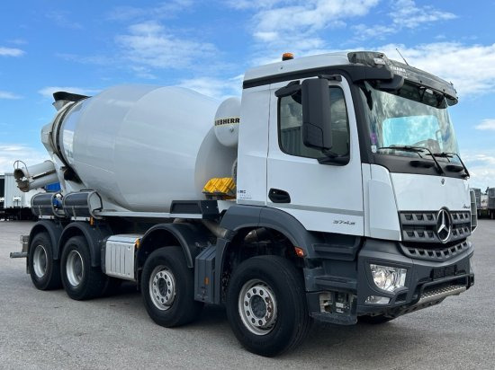 Mercedes-Benz Arocs 3743, 8x4 Betonmischer, Euro 6, 9m³ Liebherr Mischer - شاحنة خلاطة خرسانة: صور 2 Mercedes-Benz Arocs 3743, 8x4 Betonmischer, Euro 6, 9m³ Liebherr Mischer - شاحنة خلاطة خرسانة: صور 2