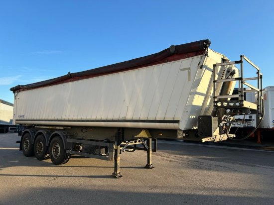 Schmitz SGF S3 Alu Kippmulde 34m³, Liftachse, Schmitz-Achsen, Rollplane, Podest - قلابة نصف مقطورة: صور 3 Schmitz SGF S3 Alu Kippmulde 34m³, Liftachse, Schmitz-Achsen, Rollplane, Podest - قلابة نصف مقطورة: صور 3