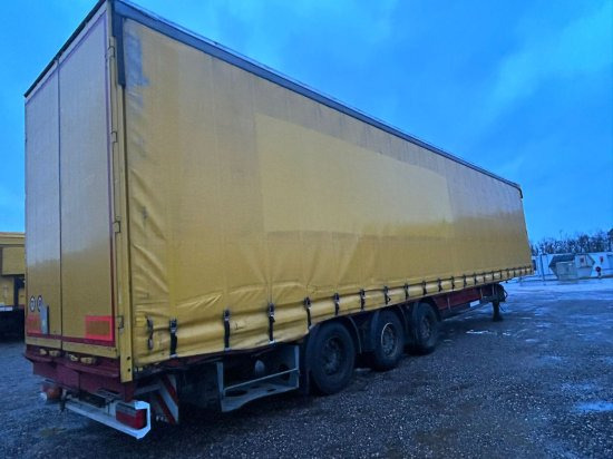 Schwarzmüller ,Fahrzeugtransporter, Mulde + Hubdach, Edscha-Verdeck, Auffahrtsrampen - الخيمة نصف مقطورة: صور 4 Schwarzmüller ,Fahrzeugtransporter, Mulde + Hubdach, Edscha-Verdeck, Auffahrtsrampen - الخيمة نصف مقطورة: صور 4