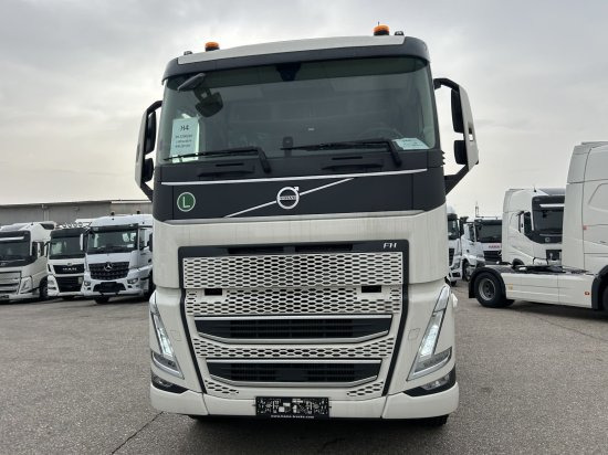 Volvo FH 500 6X2 Euro6, Retarder, Pritsche, Palfinger PK22002-EH - شاحنات مسطحة, شاحنة كرين: صور 2 Volvo FH 500 6X2 Euro6, Retarder, Pritsche, Palfinger PK22002-EH - شاحنات مسطحة, شاحنة كرين: صور 2