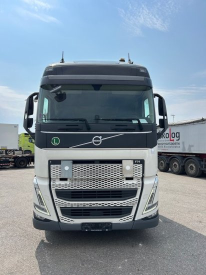Volvo FH 500 EURO 6, I-Shift, Globetrotter, Standklima - شاحنة جرار: صور 2 Volvo FH 500 EURO 6, I-Shift, Globetrotter, Standklima - شاحنة جرار: صور 2