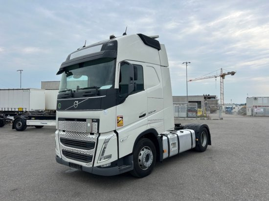 Volvo FH 500 EURO 6, I-Shift, Globetrotter, Standklima - شاحنة جرار: صور 1 Volvo FH 500 EURO 6, I-Shift, Globetrotter, Standklima - شاحنة جرار: صور 1