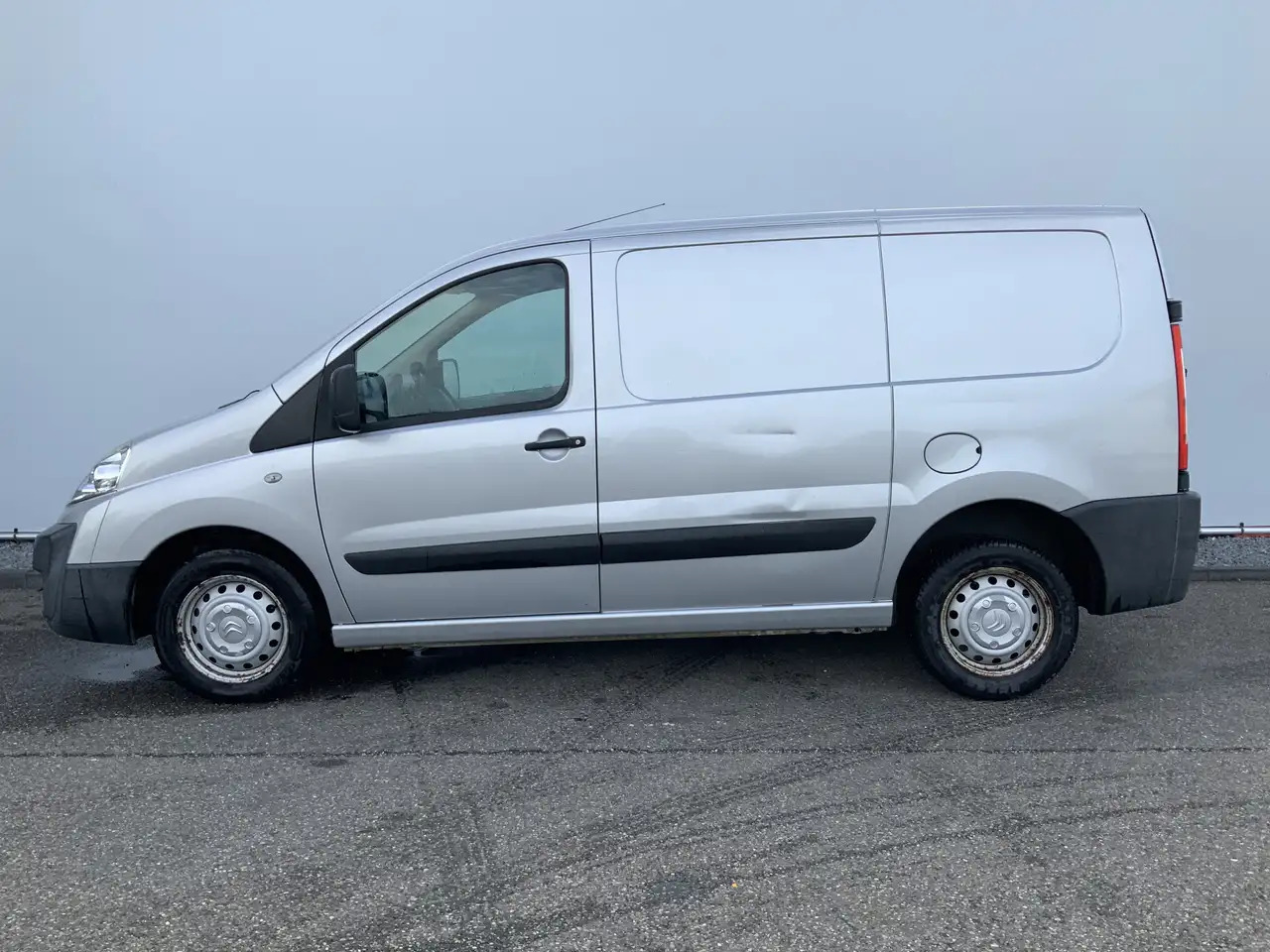 Citroen Jumpy 12 2.0 HDI L1H1 Airco Cruise 3 Zits Euro 5 export - فان المدمجة, الشاحنات الصغيرة كابينة مزدوجة: صور 3 Citroen Jumpy 12 2.0 HDI L1H1 Airco Cruise 3 Zits Euro 5 export - فان المدمجة, الشاحنات الصغيرة كابينة مزدوجة: صور 3
