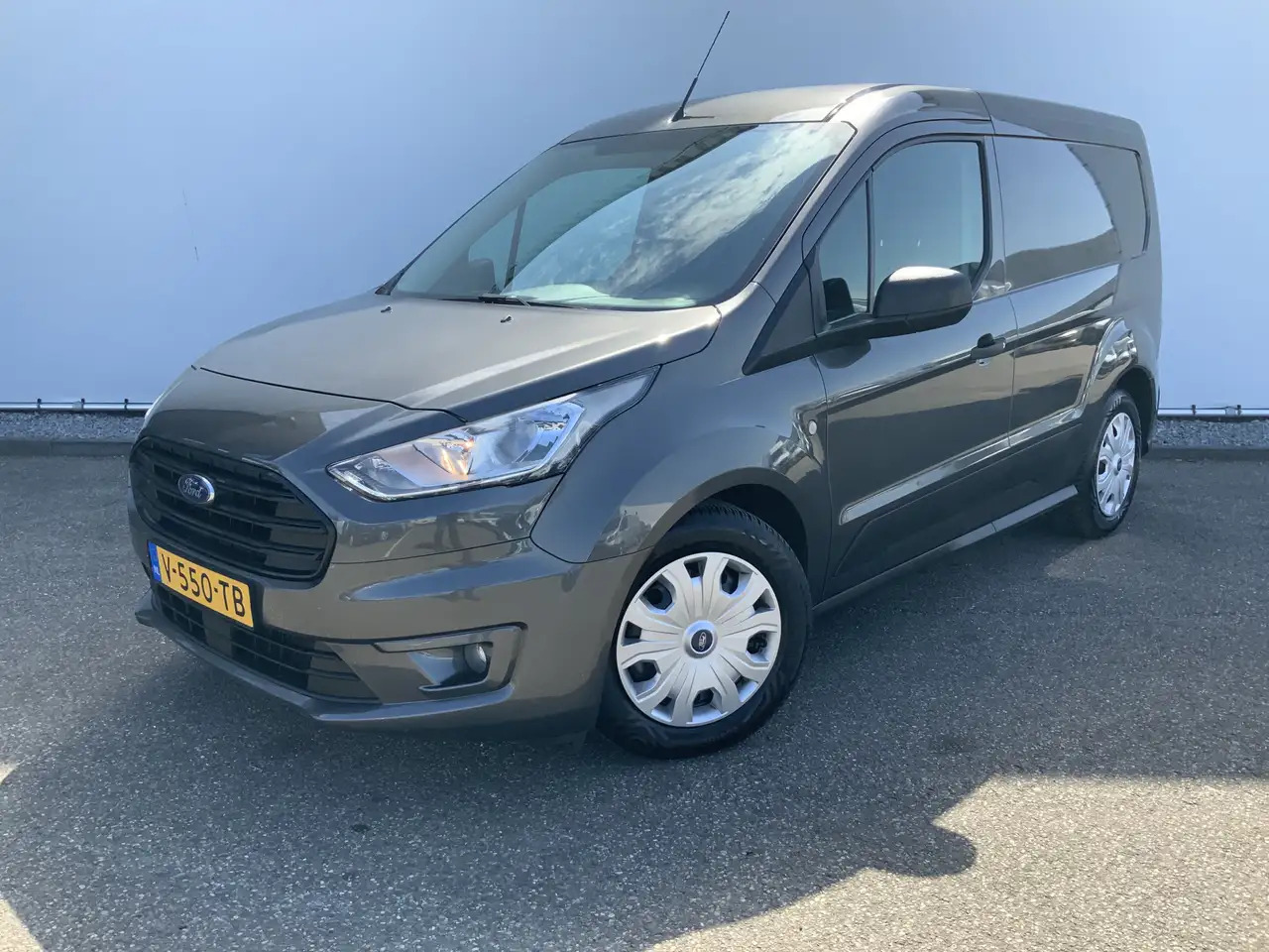 Ford Transit Connect 1.5 EcoBlue L1 Trend Airco Cruise 3 Zits Trekhaak - فان المدمجة: صور 1 Ford Transit Connect 1.5 EcoBlue L1 Trend Airco Cruise 3 Zits Trekhaak - فان المدمجة: صور 1
