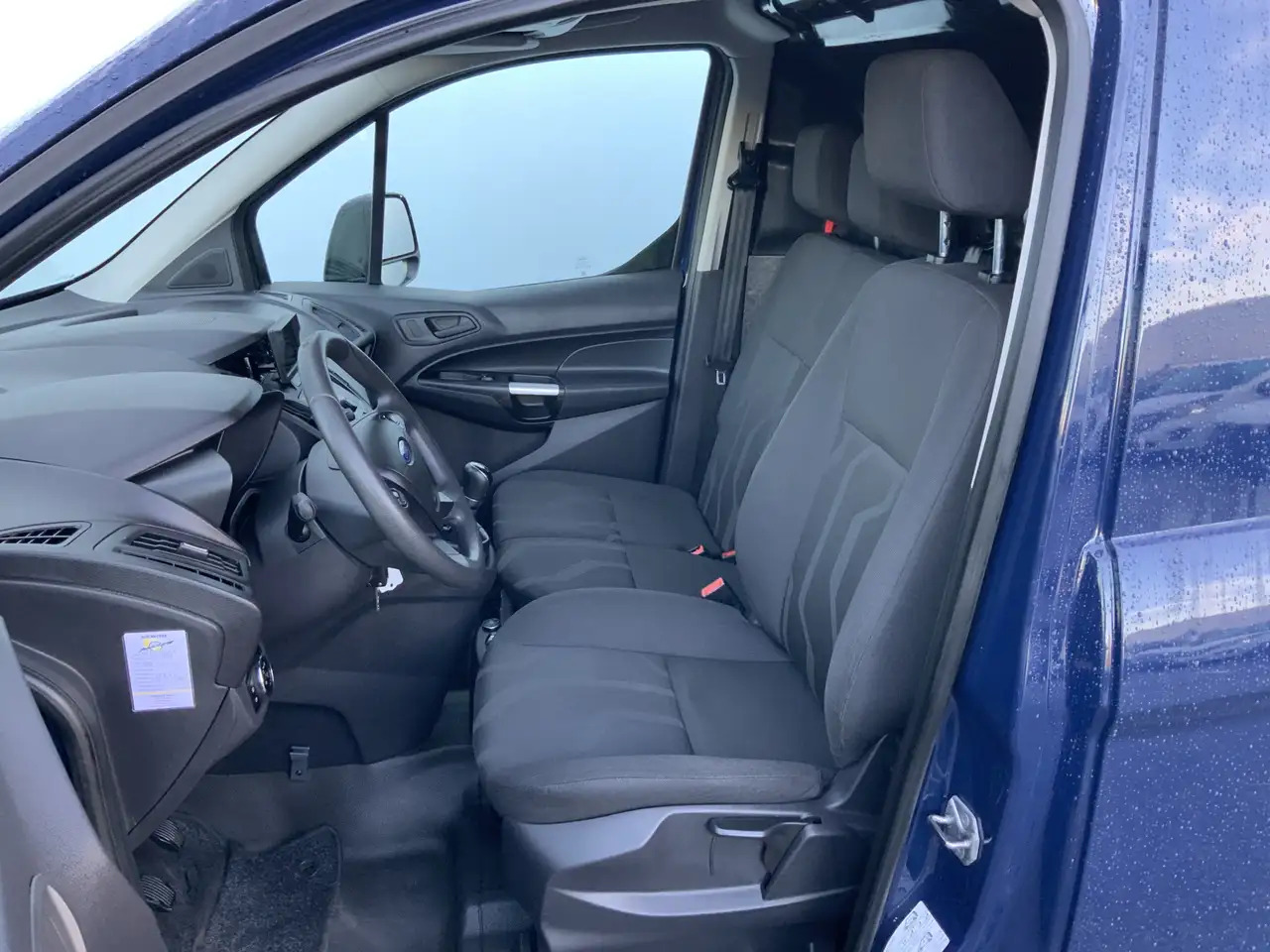 Ford Transit Connect 1.5 TDCI L1 Trend Airco Cruise Trekhaak 1200 kg Ca - فان المدمجة: صور 4 Ford Transit Connect 1.5 TDCI L1 Trend Airco Cruise Trekhaak 1200 kg Ca - فان المدمجة: صور 4