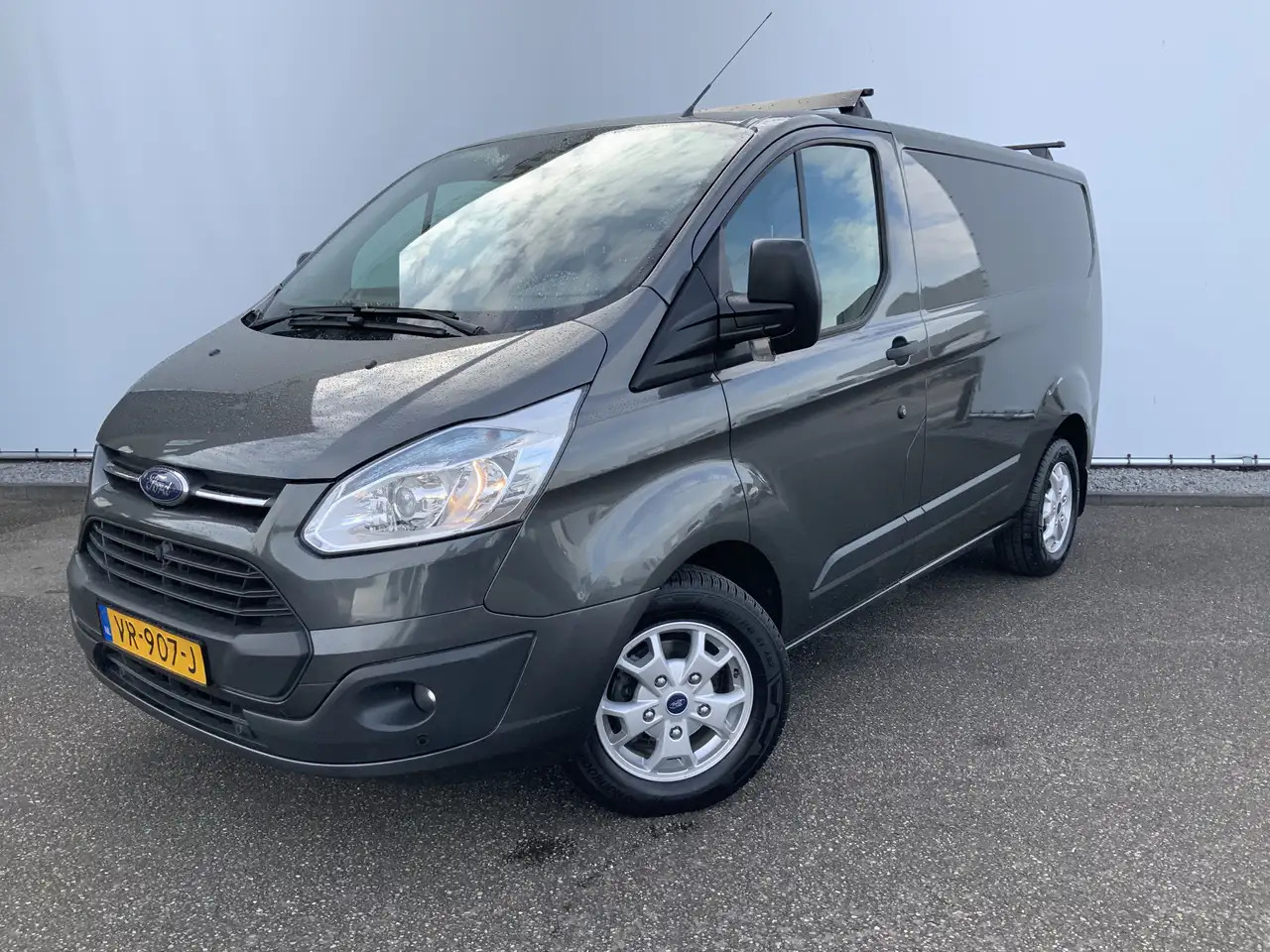 Ford Transit Custom 270 2.2 TDCI L1H1 Trend Airco Camera Cruise Dakdra - فان: صور 1 Ford Transit Custom 270 2.2 TDCI L1H1 Trend Airco Camera Cruise Dakdra - فان: صور 1