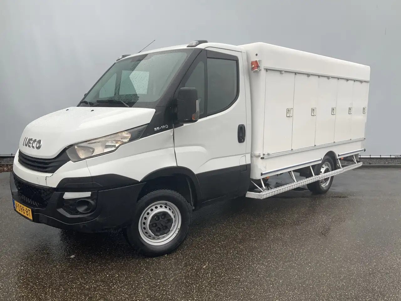 Iveco Daily 35S12 2.3 345 VriesAuto 10 deuren _40 gr onder 0, - الشاحنات الصغيرة صندوق مغلق: صور 1 Iveco Daily 35S12 2.3 345 VriesAuto 10 deuren _40 gr onder 0, - الشاحنات الصغيرة صندوق مغلق: صور 1
