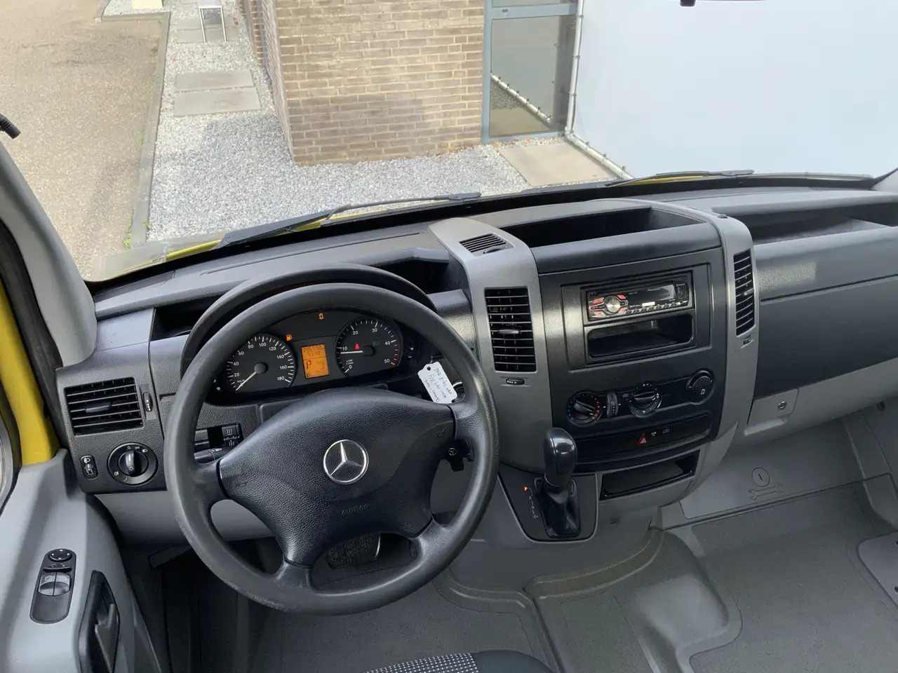 Mercedes-Benz Sprinter 213 2.2 CDI 325 Automaat DubCab Pick Up 5 Zits Tre - الشاحنات الصغيرة المسطحة, الشاحنات الصغيرة كابينة مزدوجة: صور 5 Mercedes-Benz Sprinter 213 2.2 CDI 325 Automaat DubCab Pick Up 5 Zits Tre - الشاحنات الصغيرة المسطحة, الشاحنات الصغيرة كابينة مزدوجة: صور 5