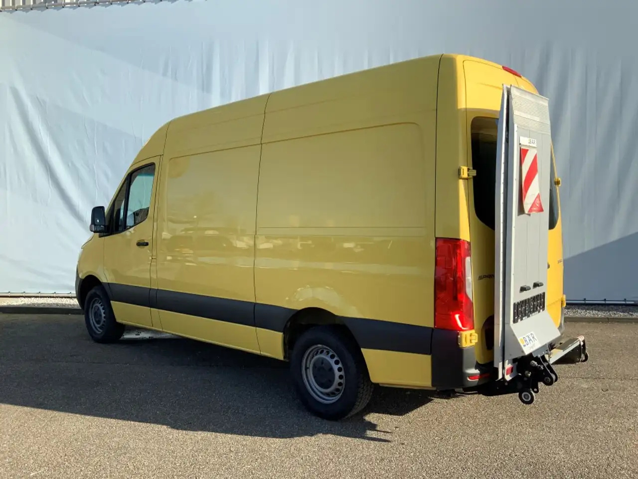 Mercedes-Benz Sprinter 314 2.2 CDI L2H2 & Laadklep& Afstandbediening Airc - فان: صور 4 Mercedes-Benz Sprinter 314 2.2 CDI L2H2 & Laadklep& Afstandbediening Airc - فان: صور 4