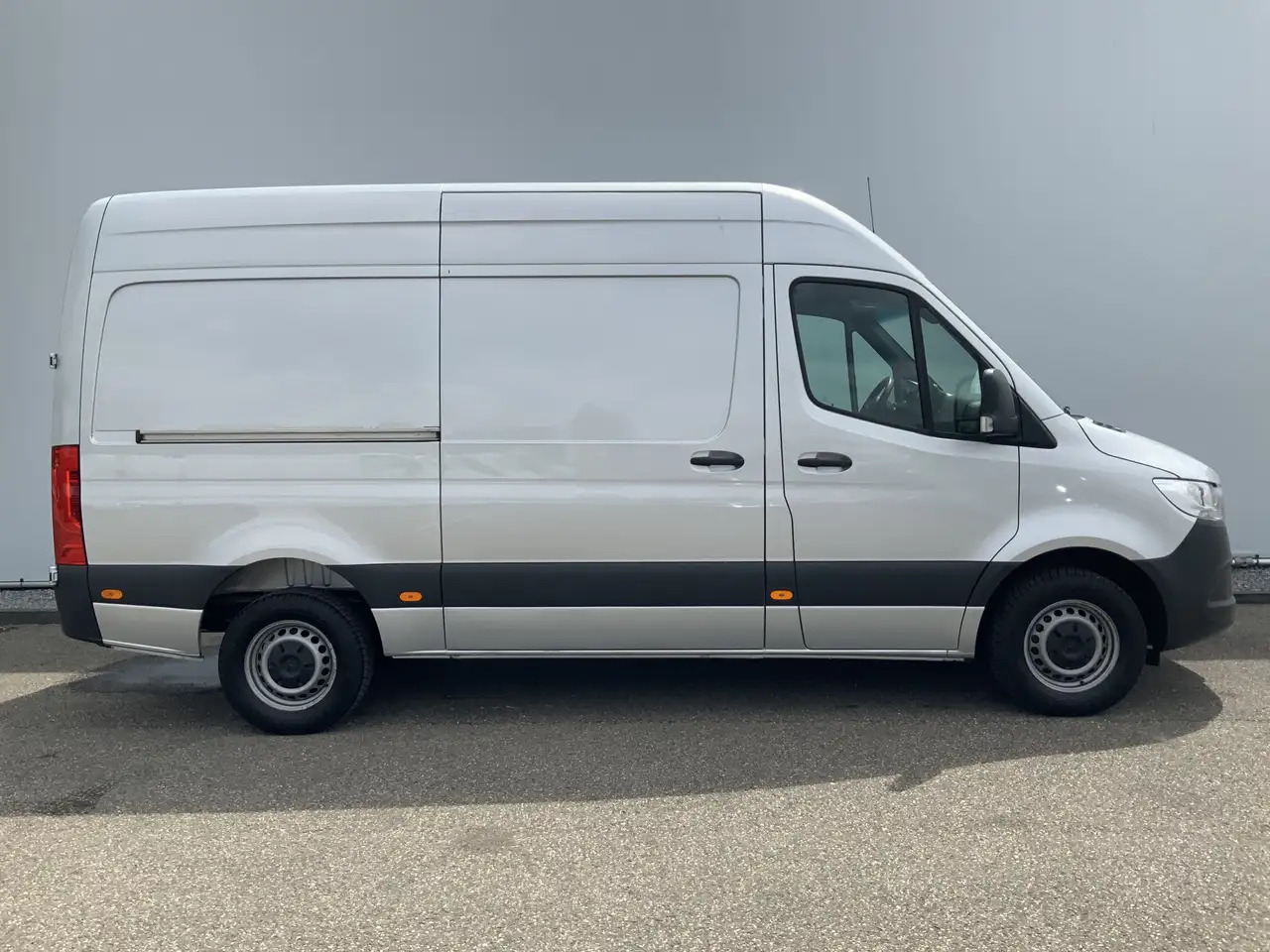 فان Mercedes-Benz Sprinter 315 1.9 CDI L2H2 Automaat 3 Zits Airco Navi Camera: صور 24 فان Mercedes-Benz Sprinter 315 1.9 CDI L2H2 Automaat 3 Zits Airco Navi Camera: صور 24