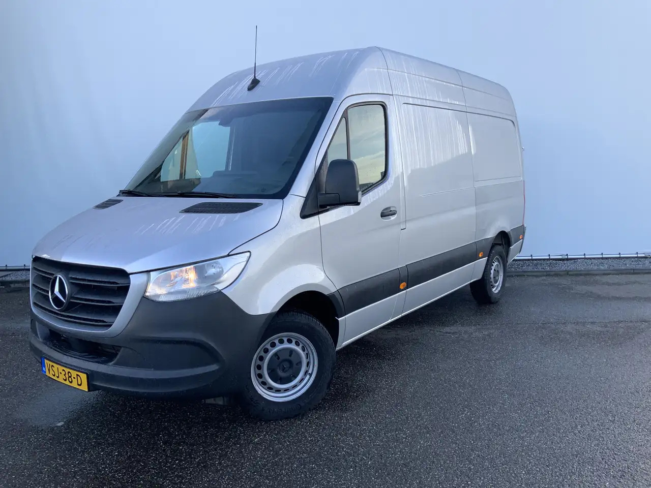 Mercedes-Benz Sprinter 315 1.9 CDI L2H2 Automaat 3 Zits Airco Navi Camera - فان: صور 1 Mercedes-Benz Sprinter 315 1.9 CDI L2H2 Automaat 3 Zits Airco Navi Camera - فان: صور 1