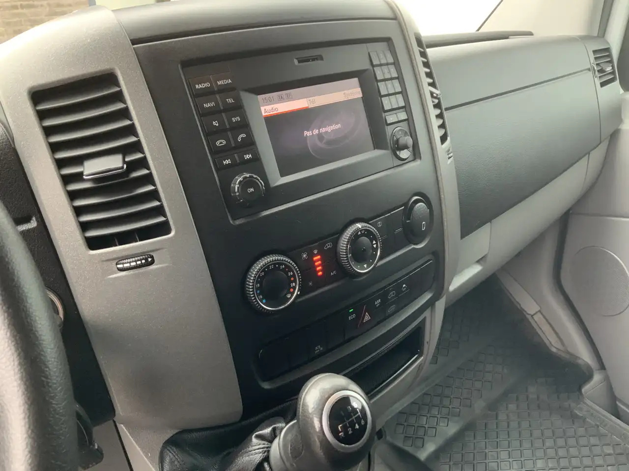 Mercedes-Benz Sprinter 316 2.2 CDI 432 L3 Maxi 3 Zits Airco Opstap & Trek - فان: صور 5 Mercedes-Benz Sprinter 316 2.2 CDI 432 L3 Maxi 3 Zits Airco Opstap & Trek - فان: صور 5